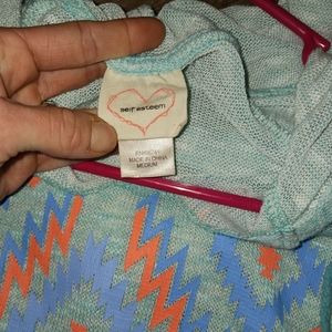 Hooded long sleeve shirt